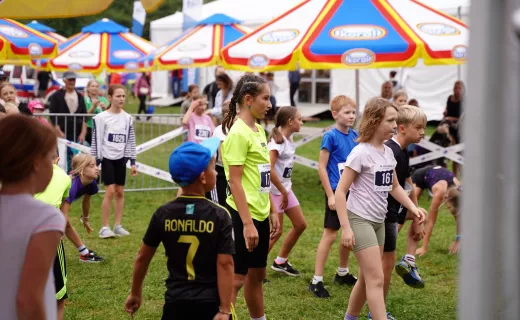 Ale to była wielka radość! Tak na Festiwalu Biegowym bawią się dzieci - 1